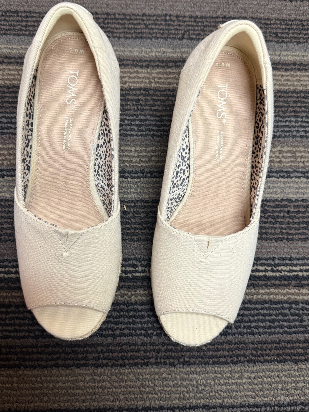 TOMS Women’s Cream Peep-Toe Flats
